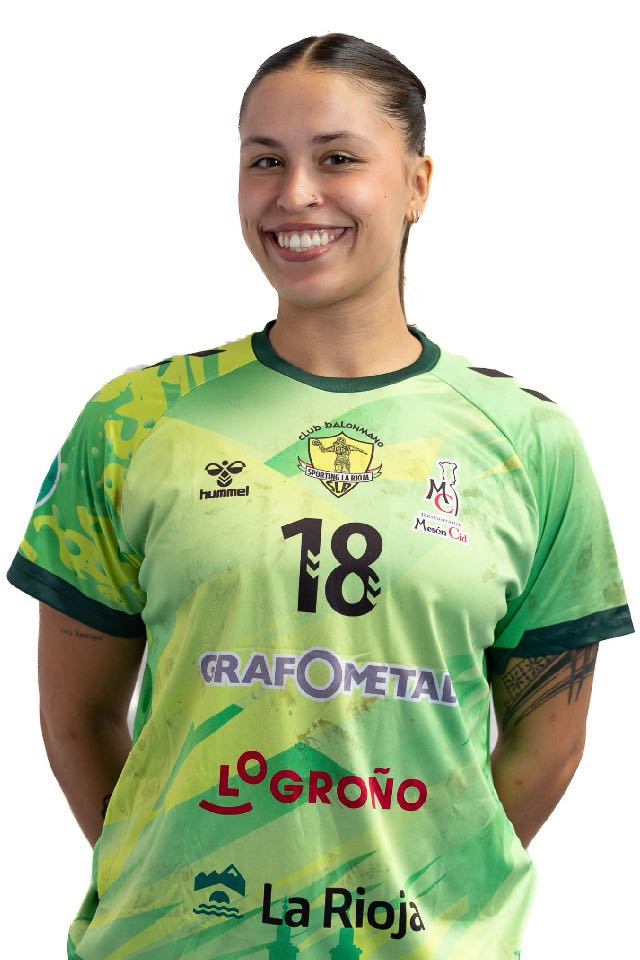 18 FERNANDA P. COUTO Jugadora del Grafometal Sporting La Rioja 2026/2027