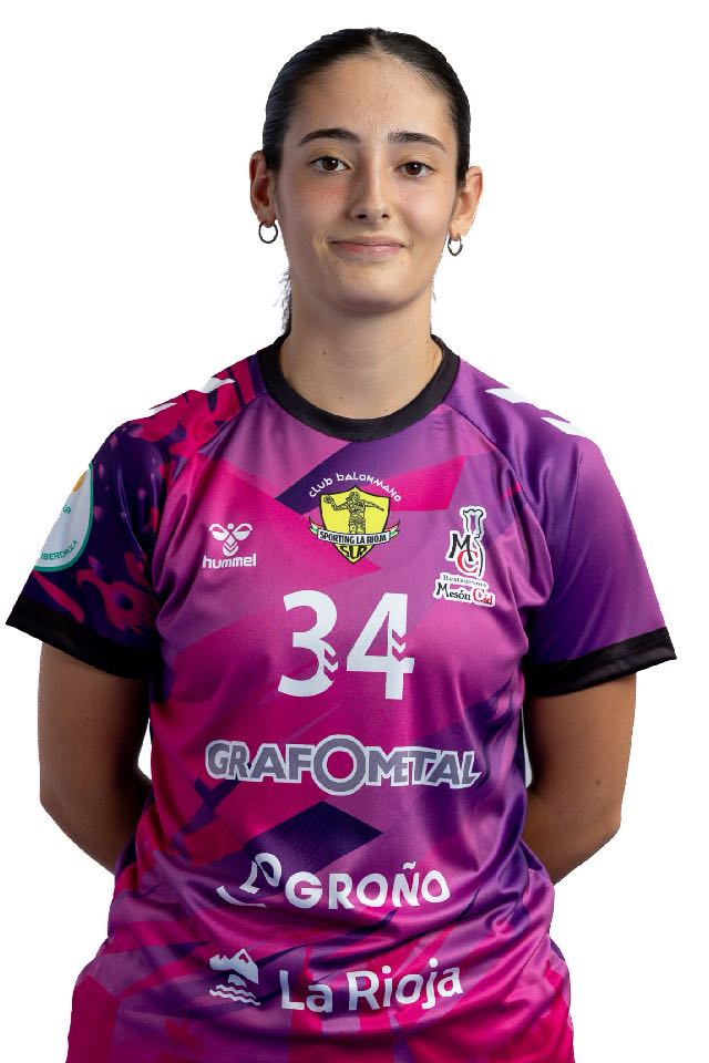 34 ALBA GIL. Jugadora del Grafometal Sporting La Rioja 2026/2027